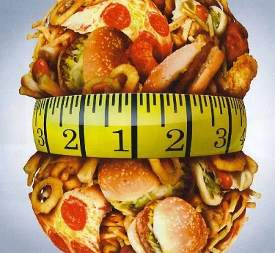 Une grande assiette fait manger plus