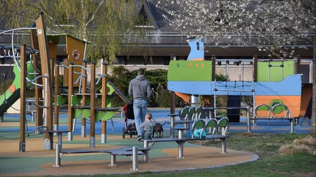 5 juin à 18h30 conférence publique: La garde de l'enfant après séparation. Entrée libre