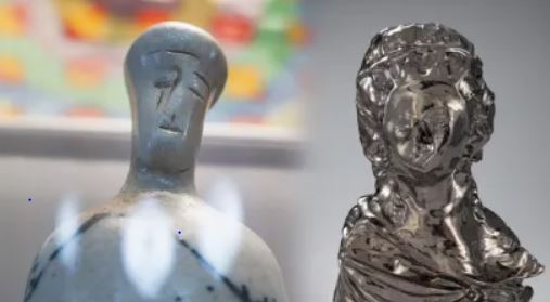 Deux sculptures, moderne bleue et buste métallique classique